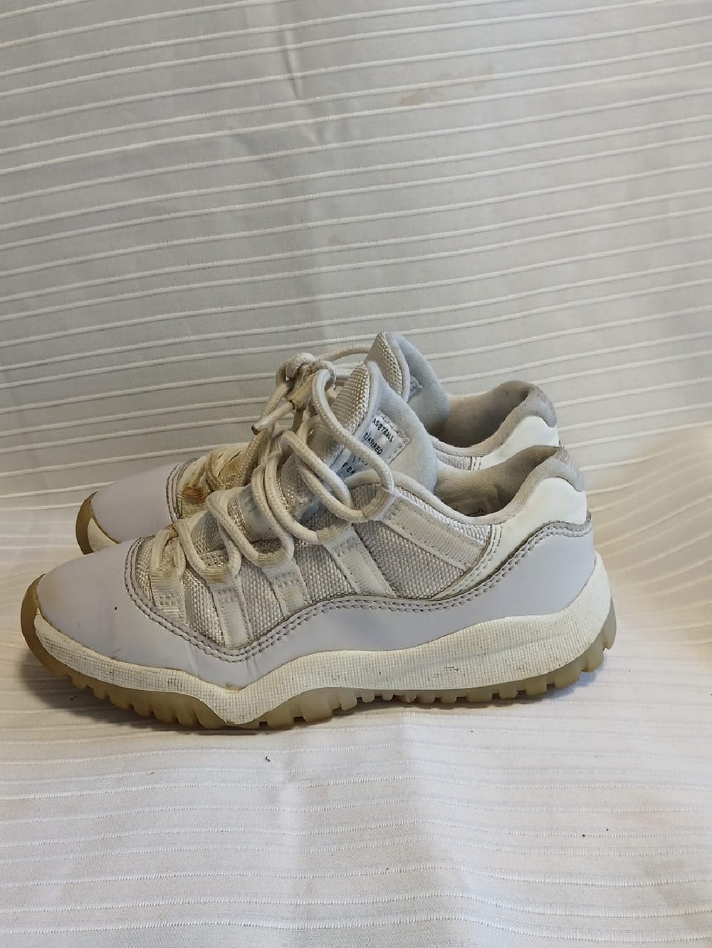 Jordan Kids White and Gum Low-Top Sneakers